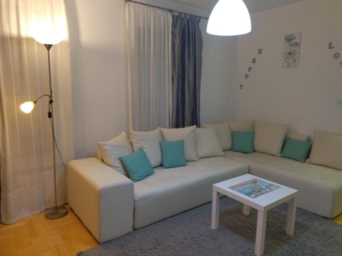 Apartman Gana Altina Lux Beograd Bagian luar foto