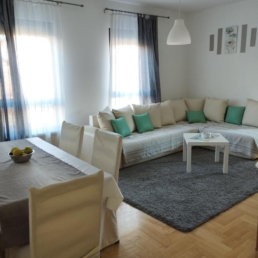 Apartman Gana Altina Lux Beograd Bagian luar foto
